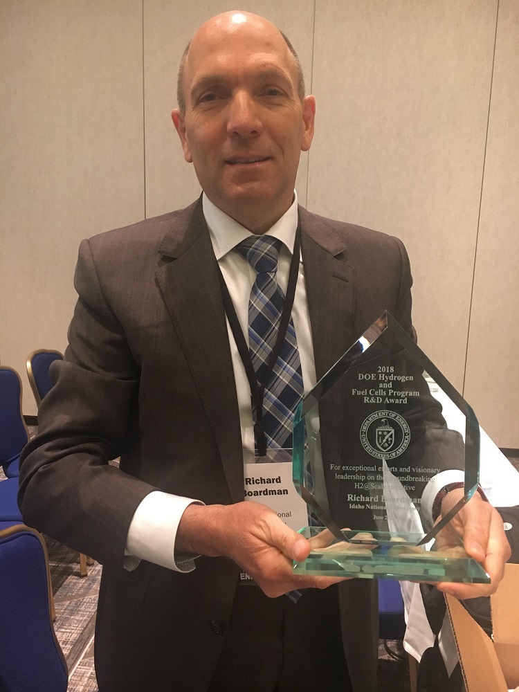 Richard Boardman with his AMR award